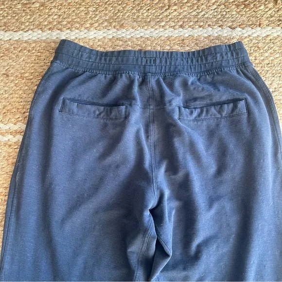 Lululemon Navy Jogger - Picture 8 of 9